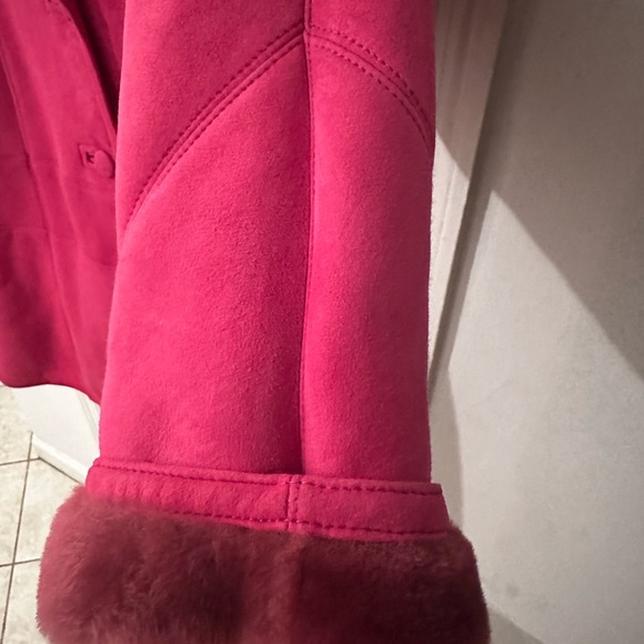 Beautiful SHEARLING Spanish Merino suede coat; worn once; dry cleaned; perfect! - Picture 8 of 11